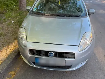 Usata Fiat Grande Punto 77 CV (56 kW) 2006 Blu Utilitaria