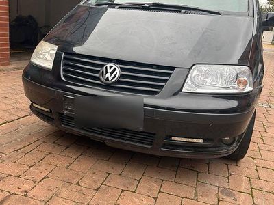 VW Sharan
