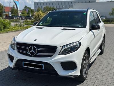 Weiß Gebraucht 2019 Mercedes GLE350 AMG SUV | 20.000 €