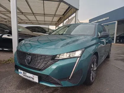 Gebraucht Peugeot 308 SW Allure 131 PS (96 kW) 2023 Blau Kombi