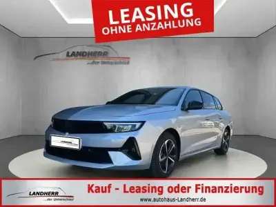 Gebraucht Opel Astra 131 PS (96 kW) 2024 Silber Kleinwagen
