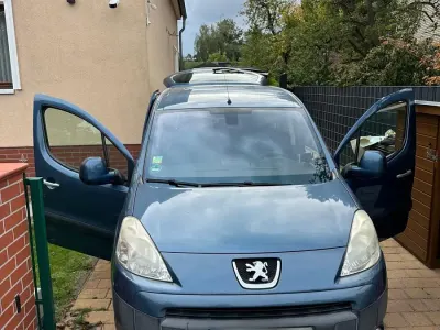 Gebraucht Peugeot TePee 2012 Blau Kombi