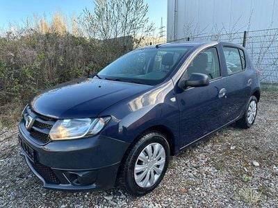 Gebraucht Dacia Sandero Essentiel 75 PS (55 kW) 2014 Blau Limousine