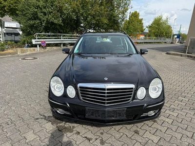 Mercedes E200