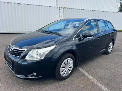 Gebraucht Toyota Avensis Edition 147 PS (108 kW) 2011 Schwarz Kombi