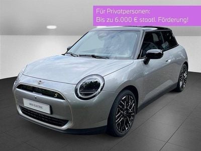 Nouă Mini Cooper SE 160 kW (218 CP) 2026 Argintiu Hatchback
