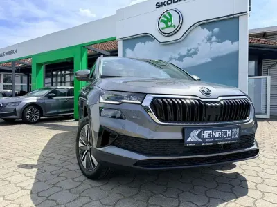 Gebraucht Skoda Karoq Tour 116 PS (85 kW) 2025 Graphitegrau metallic SUV