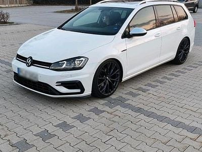 Gebraucht VW Golf VII 110 PS (80 kW) 2014 Weiß Kombi