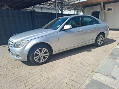 Gebraucht Mercedes C200 Avantgarde 184 PS (135 kW) 2007 Silber Limousine