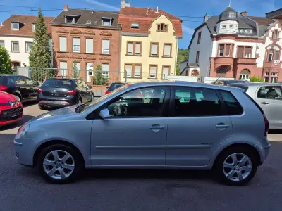 Gebraucht VW Polo United 80 PS (58 kW) 2009 Grau Kleinwagen