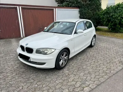 Gebraucht BMW 118 143 PS (105 kW) 2007 Weiß Kleinwagen