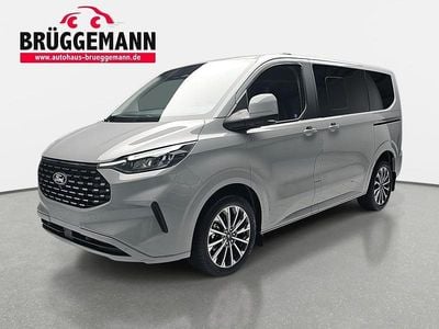 Nouă Ford Tourneo Titanium X 170 CP (125 kW) 2026 Gri Monovolum