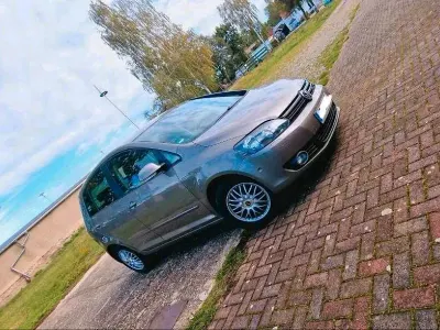 Gebraucht VW Golf 122 PS (89 kW) 2011 Beige Van / Kleinbus