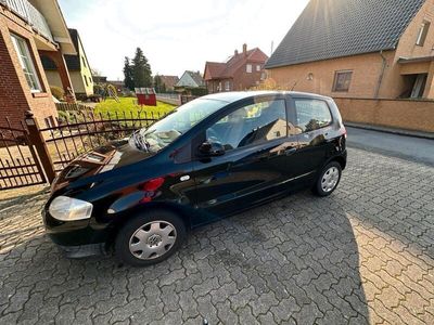 gebraucht VW Fox schwarz TÜV bis 05/25