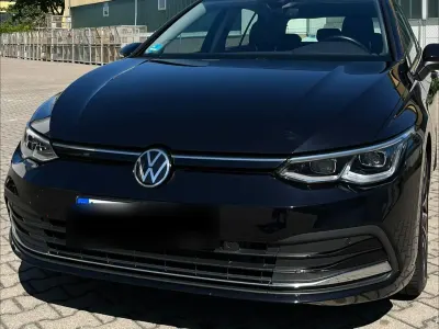 Gebraucht VW Golf VII IQ Drive 150 PS (110 kW) 2019 Schwarz Kombi