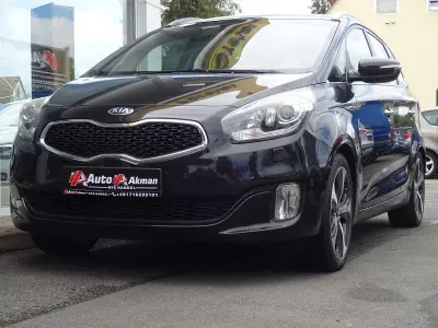 Gebraucht Kia Carens Spirit 136 PS (100 kW) 2014 Schwarz Van / Kleinbus