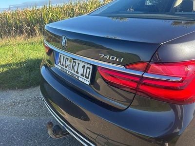 BMW 740