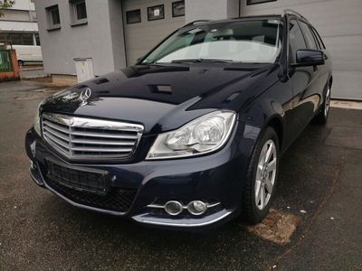 gebraucht Mercedes C220 C -Klasse T-Modell*XENON*NAVI*KLIMA*PDC*