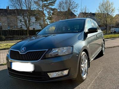 Gebraucht Skoda Rapid Ambition 90 PS (66 kW) 2017 Grau Kleinwagen