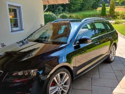 Gebraucht Skoda Octavia RS 184 PS (135 kW) 2017 Schwarz Kombi