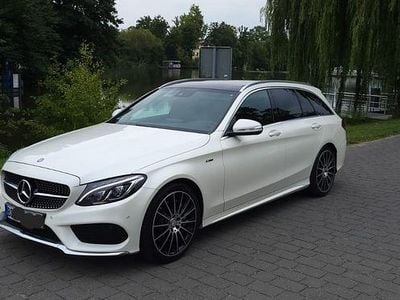 Mercedes C400