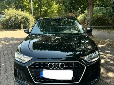 Gebraucht Audi A1 Sportback 95 PS (69 kW) 2019 Schwarz Kleinwagen