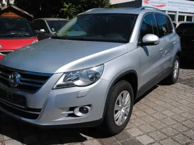 Gebraucht VW Tiguan Team 170 PS (125 kW) 2010 Silber SUV