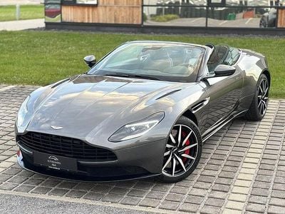Aston Martin DB11
