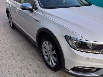 Gebraucht VW Passat Alltrack 239 PS (175 kW) 2017 Weiß Kombi