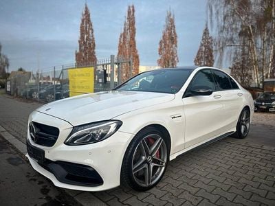 Weiß Gebraucht 2017 Mercedes C63S AMG Limousine | 33.333 € (Fairer Preis)