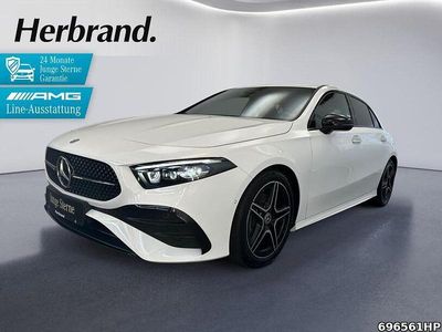 Gebraucht Mercedes A200 AMG 163 PS (119 kW) 2024 Unilack polarweiß Limousine