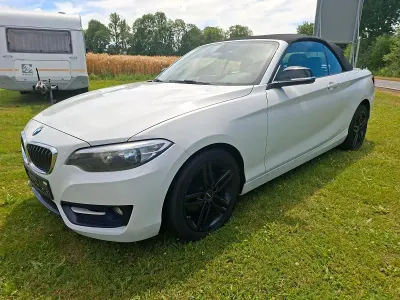 Gebraucht BMW 218 Sport Line 150 PS (110 kW) 2016 Weiß Cabrio