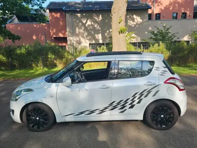 Gebraucht Suzuki Swift Comfort 94 PS (69 kW) 2013 Weiß Kleinwagen