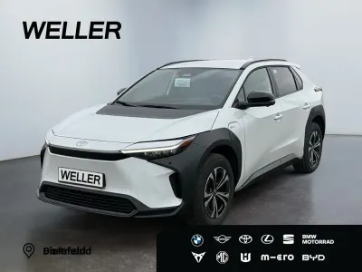 Neu Toyota bZ4X 150 kW (204 PS) 2026 Platinum white pearl mc. SUV