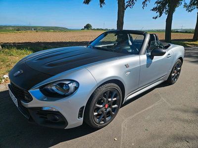 Abarth 124 Spider
