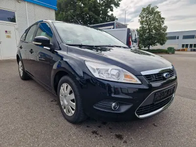 Gebraucht Ford Focus Ghia 125 PS (91 kW) 2008 Schwarz Limousine