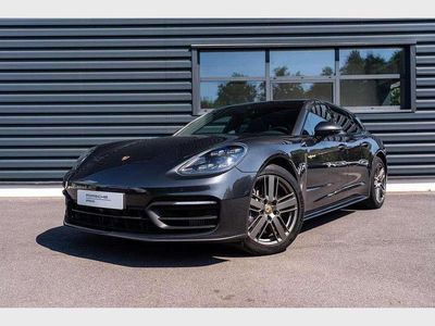 Porsche Panamera 4