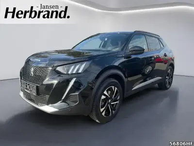 Gebraucht Peugeot e-2008 GTi 100 kW (136 PS) 2023 Lackierung schwarz perla nera/ SUV