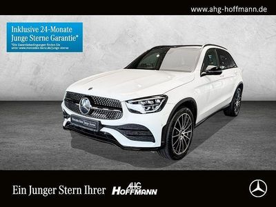 Używany Mercedes GLC300e Night 320 KM (235 kW) 2022 Biały SUV