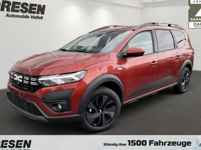 Neu Dacia Duster Expression 158 PS (116 kW) 2025 Braun SUV