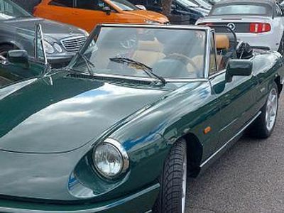 Gebraucht Alfa Romeo Spider 120 PS (88 kW) 1992 Grün Cabrio