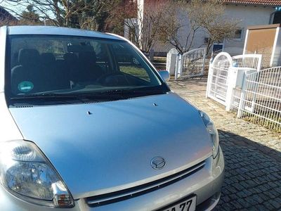 Gebraucht Daihatsu Sirion 91 PS (66 kW) 2007 Grau Kleinwagen