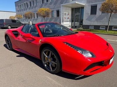 Usata Ferrari 488 669 CV (492 kW) 2018 Rosso Cabrio