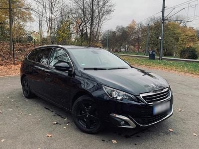 Gebraucht Peugeot 308 SW Allure 130 PS (95 kW) 2015 Kombi