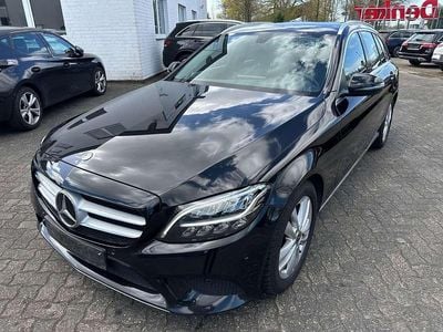 Gebraucht Mercedes C220 Avantgarde 194 PS (142 kW) 2020 Obsidian Kombi