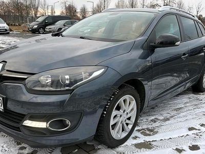 Grau Gebraucht 2015 Renault Mégane GrandTour Kombi | 4.500 € (Fairer Preis)
