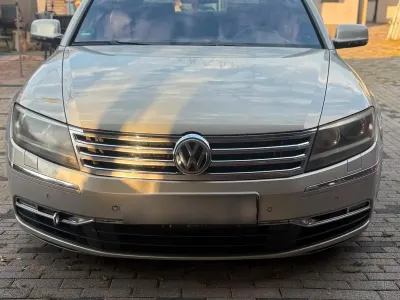 Gebraucht VW Phaeton 245 PS (180 kW) 2012 Silber Limousine