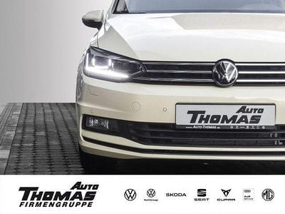 Neu VW Touran Trendline 150 PS (110 kW) 2025 Beige Van / Kleinbus