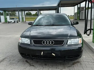 Gebraucht Audi A3 101 PS (74 kW) 2000 Schwarz Kleinwagen