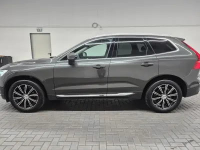 Gebraucht Volvo XC60 Inscription 254 PS (186 kW) 2017 Grau metallic SUV